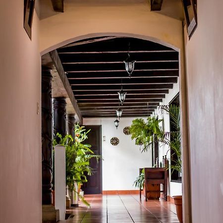 Hotel Villa Real Antigua Exterior photo